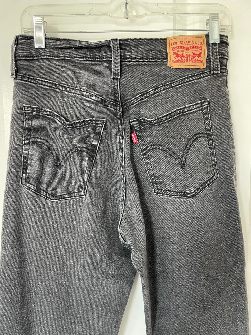 Levi's Men's Washed Charcoal Ribcage Straight Ankle Jeans Button Fly